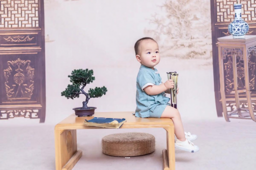 三明宝宝几个月可以笑出声