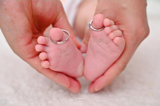 三明怎样给宝宝喂奶