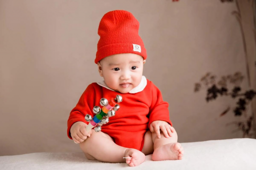 三明六个月宝宝总是摇头